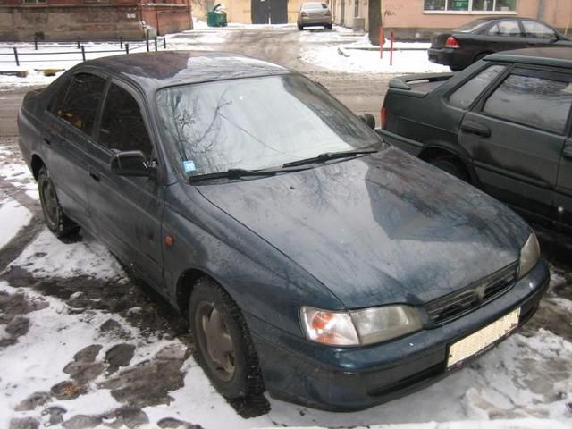 1997 Toyota Carina E