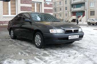 Toyota Carina E