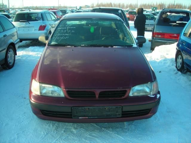 1998 Toyota Carina E