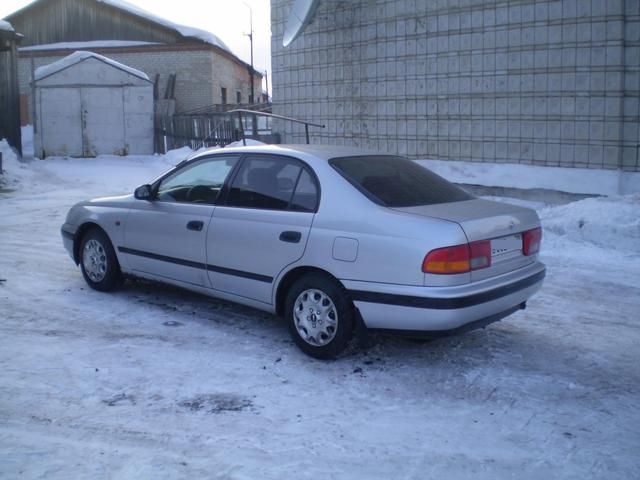 1998 Toyota Carina E