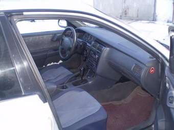 Toyota Carina E