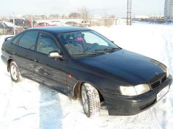1998 Toyota Carina E Pictures