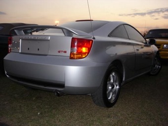 2000 Toyota Celica Photos