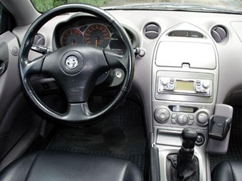 2000 Toyota Celica Pictures