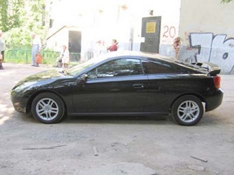 2000 Toyota Celica Pictures