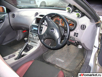 2000 Toyota Celica Pictures