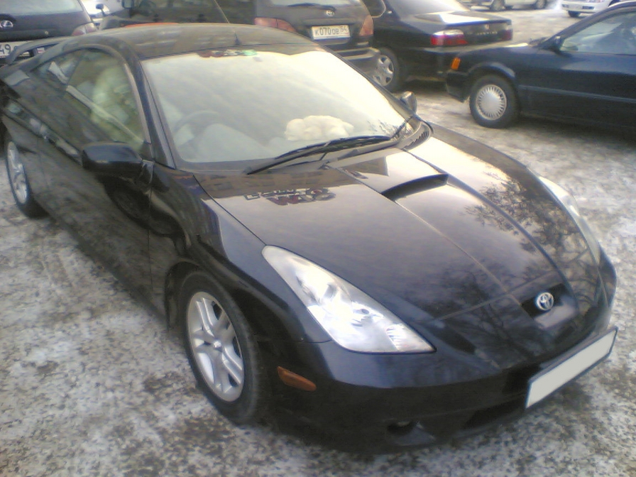 2000 Toyota Celica Pictures