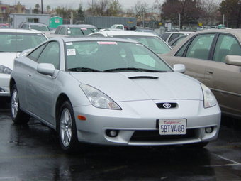 2001 Toyota Celica Photos