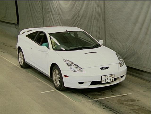2001 Toyota Celica Photos