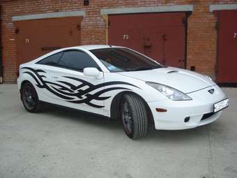 2001 Toyota Celica Photos