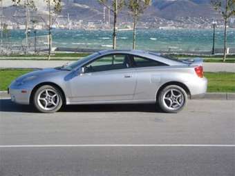 2001 Toyota Celica Photos