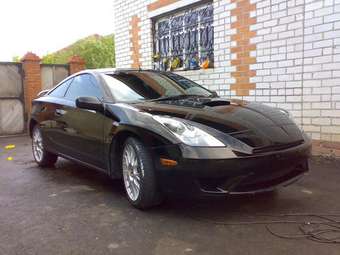 2002 Toyota Celica Images