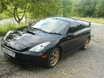 2002 Toyota Celica Pictures