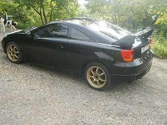 2002 Toyota Celica Pictures