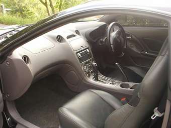 2002 Toyota Celica Photos