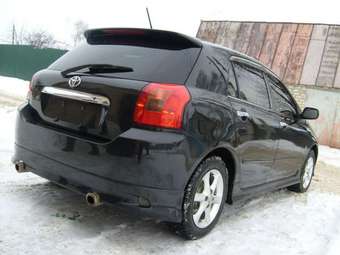 2002 Toyota Celica Pictures