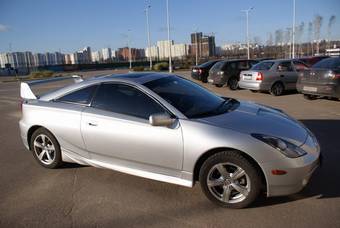 2002 Toyota Celica Pictures