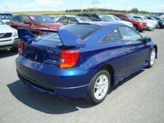 2002 Toyota Celica Pictures
