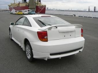 2002 Toyota Celica Images