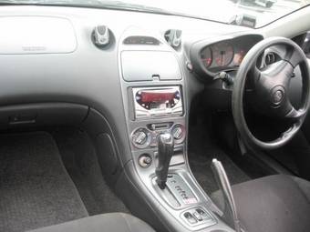 2002 Toyota Celica Images