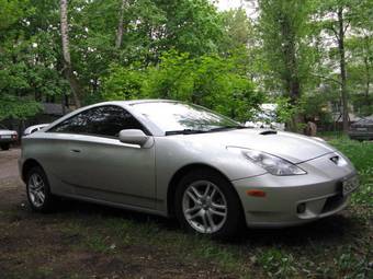 2002 Toyota Celica Pictures