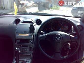 2002 Toyota Celica Photos