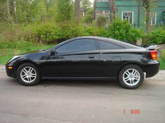 2002 Toyota Celica Pictures