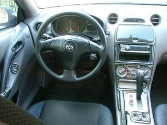 2002 Toyota Celica Photos