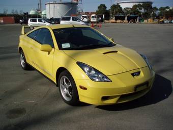 2002 Toyota Celica Pictures