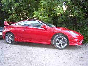 2002 Toyota Celica Photos