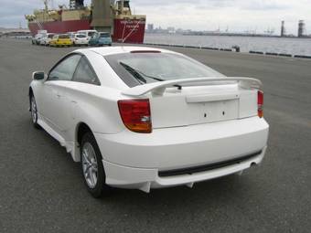 2002 Toyota Celica Pictures