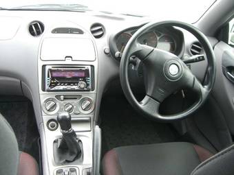 2002 Toyota Celica Pictures