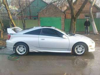 2003 Toyota Celica Pictures