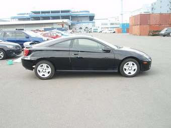 2003 Toyota Celica Pictures