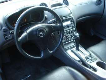 2003 Toyota Celica Images