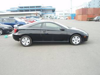 2003 Toyota Celica Photos