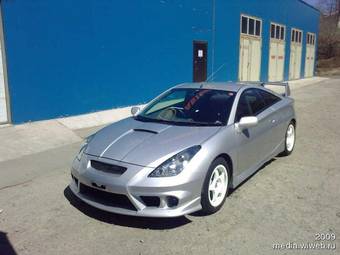 2003 Toyota Celica Photos