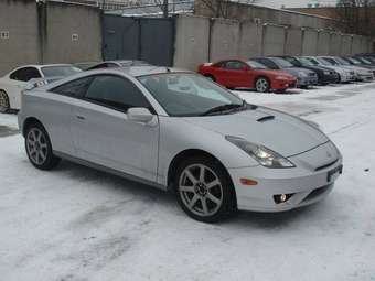 2004 Toyota Celica Pictures