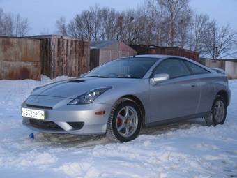 2004 Toyota Celica Pictures