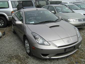 2004 Toyota Celica Photos