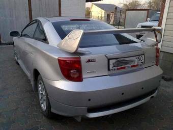 2004 Toyota Celica Photos