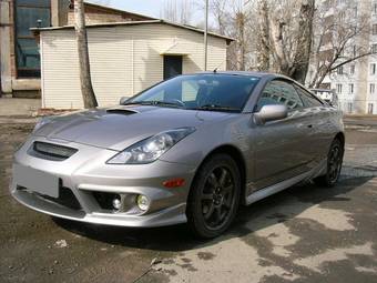 2004 Toyota Celica Photos