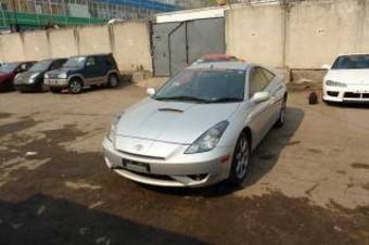 2004 Toyota Celica Pictures