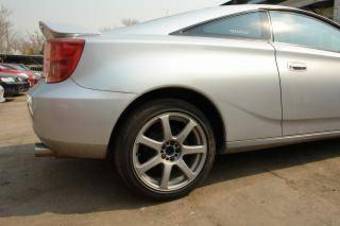 2004 Toyota Celica Pictures