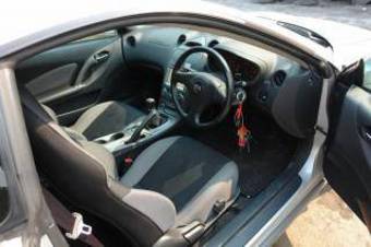 2004 Toyota Celica Photos