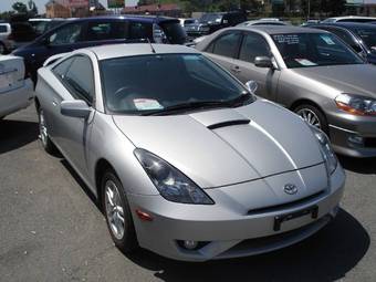 2004 Toyota Celica Photos