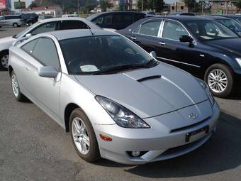 2004 Toyota Celica Photos