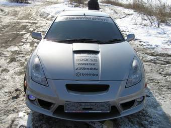 2005 Toyota Celica Photos