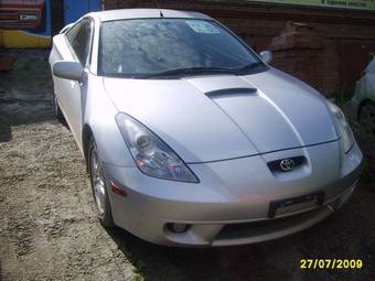 2005 Toyota Celica Photos