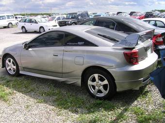 2005 Toyota Celica Pictures